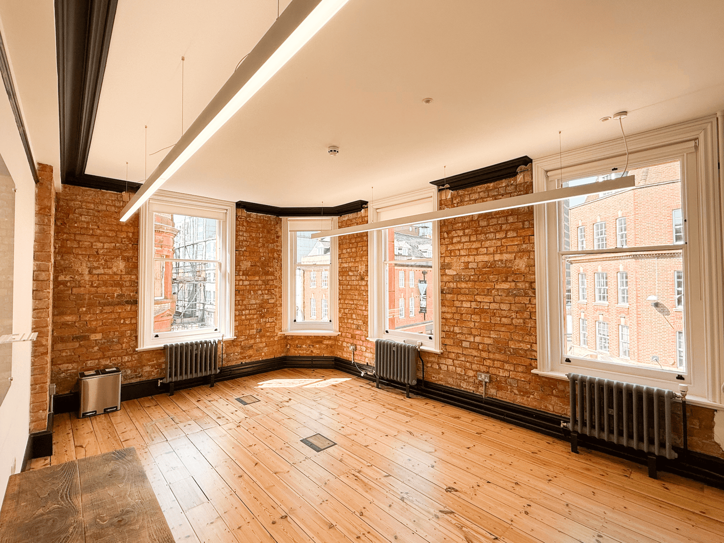 Dog House Unit 2.2 office space to rent