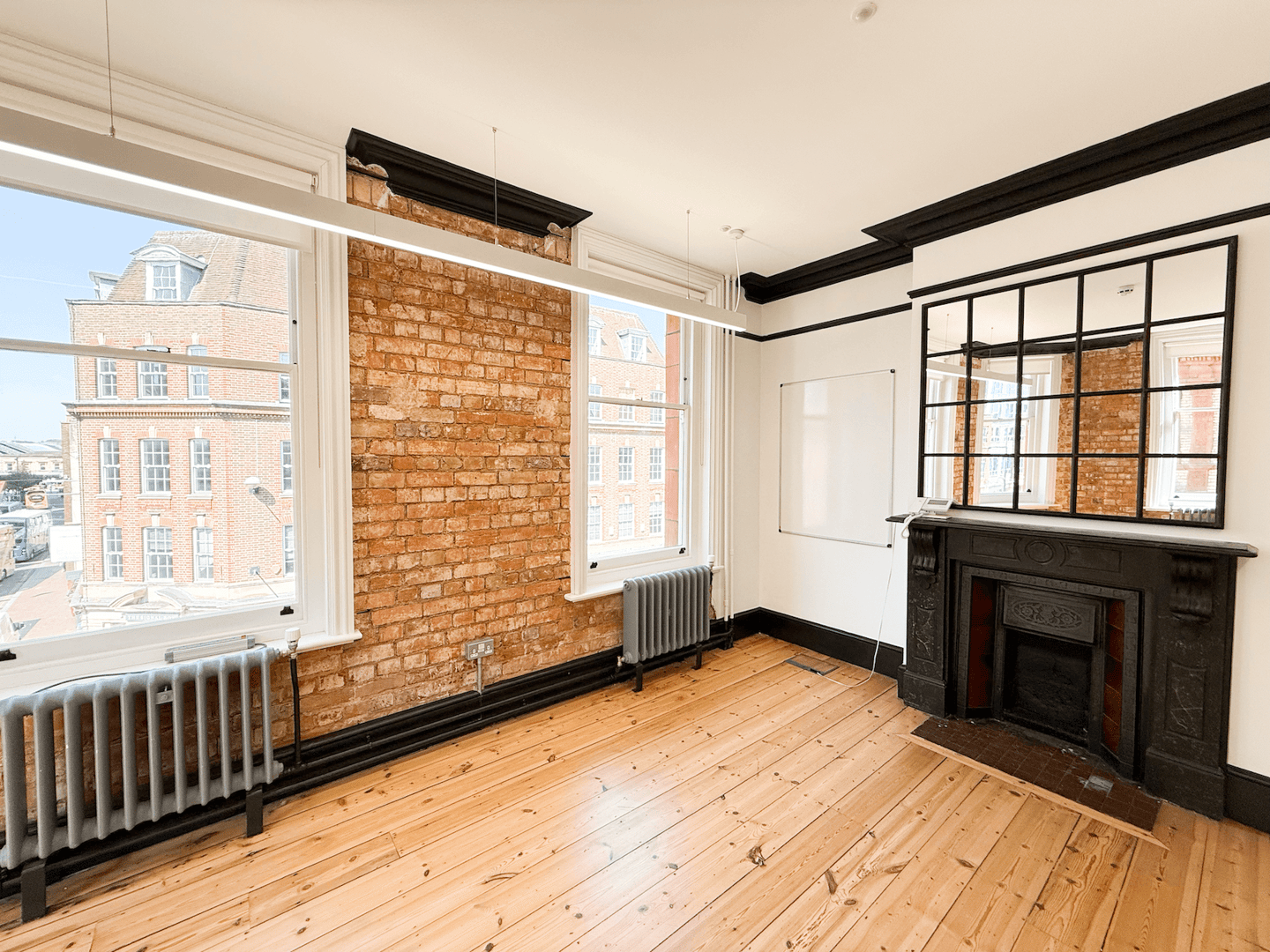 Dog House Reading Unit 2.2 office space to rent