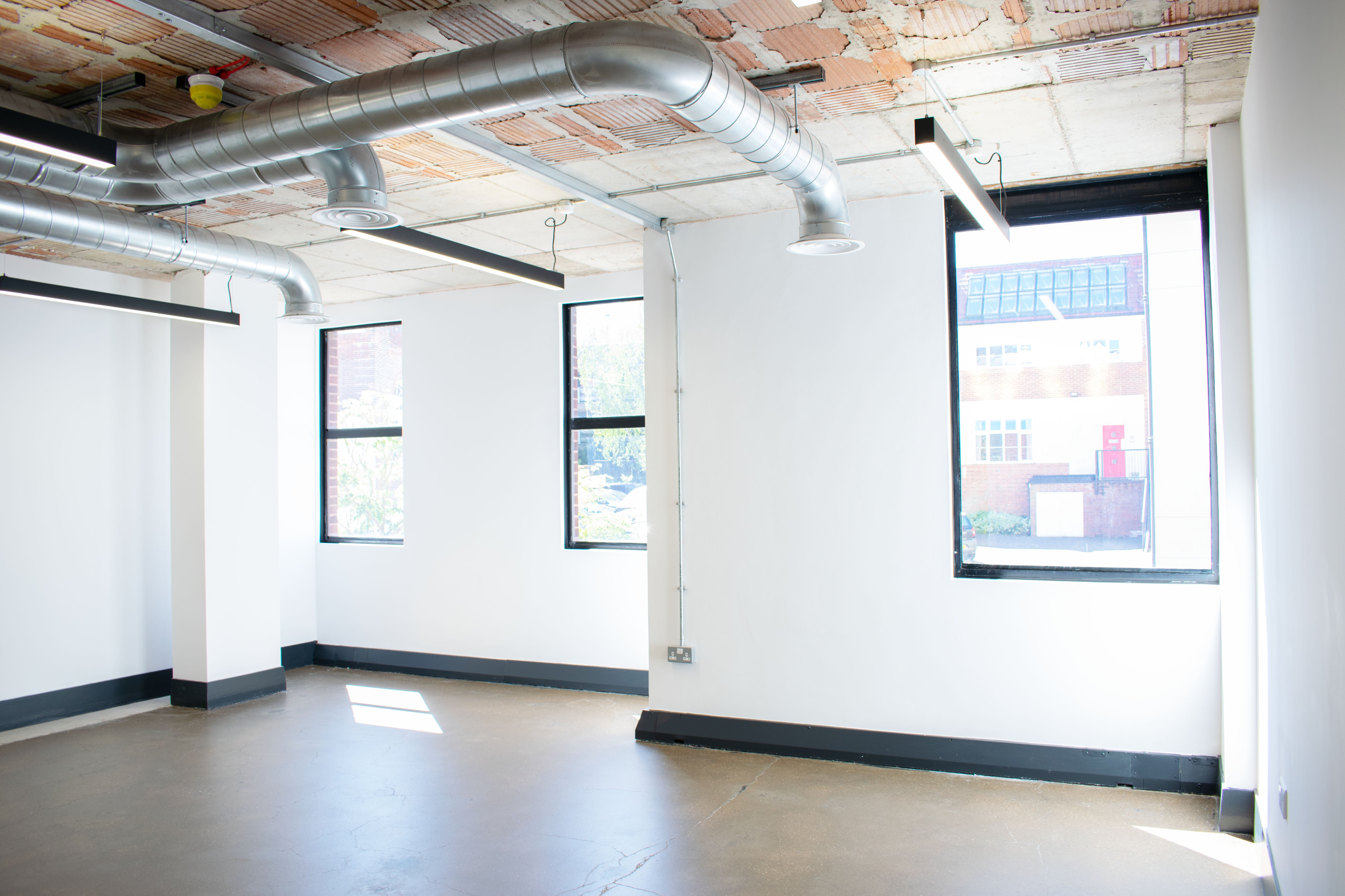 Fuel Studios level 4 Unit 4.13 office to let