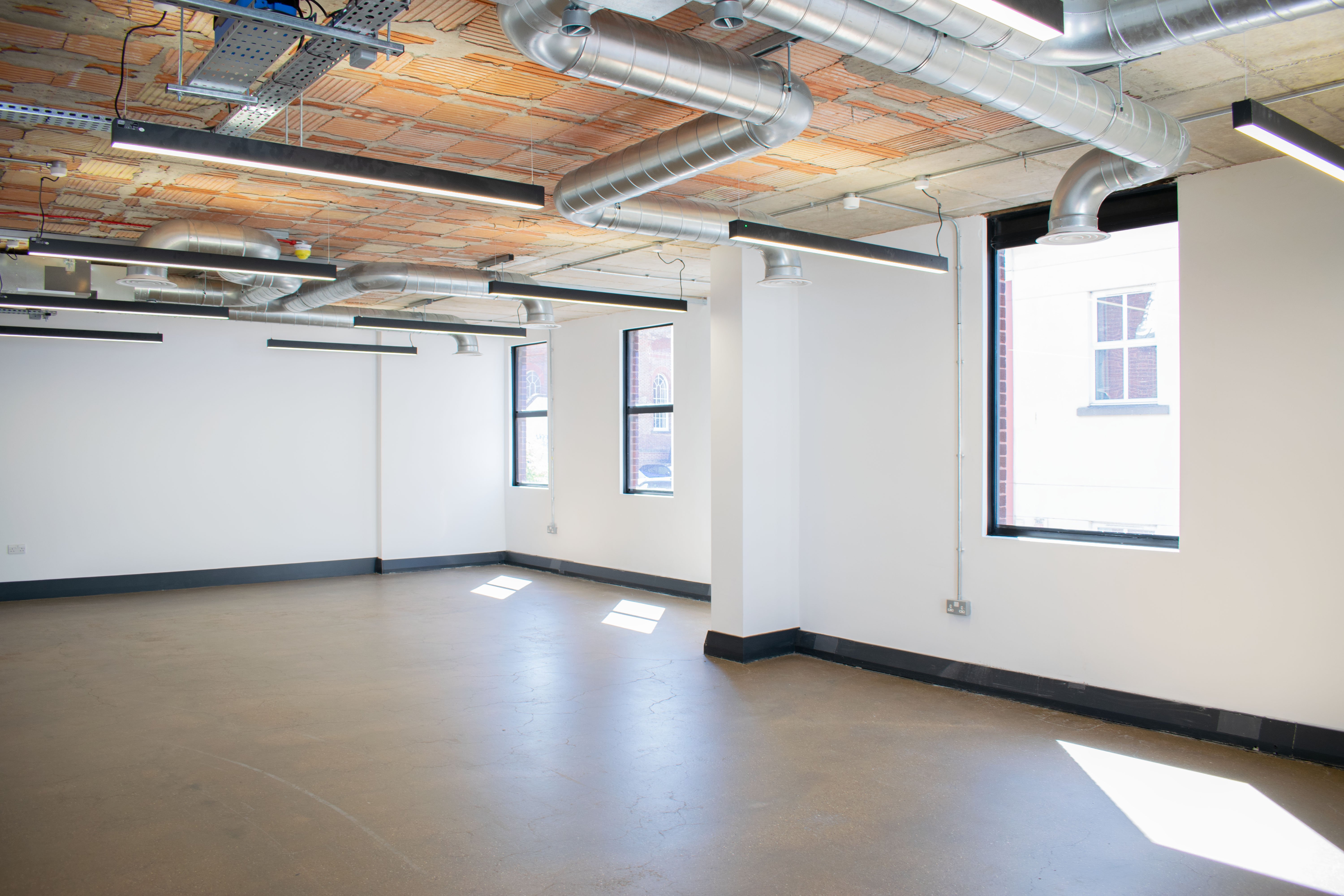Fuel Studios level 4 Unit 4.12 office to let