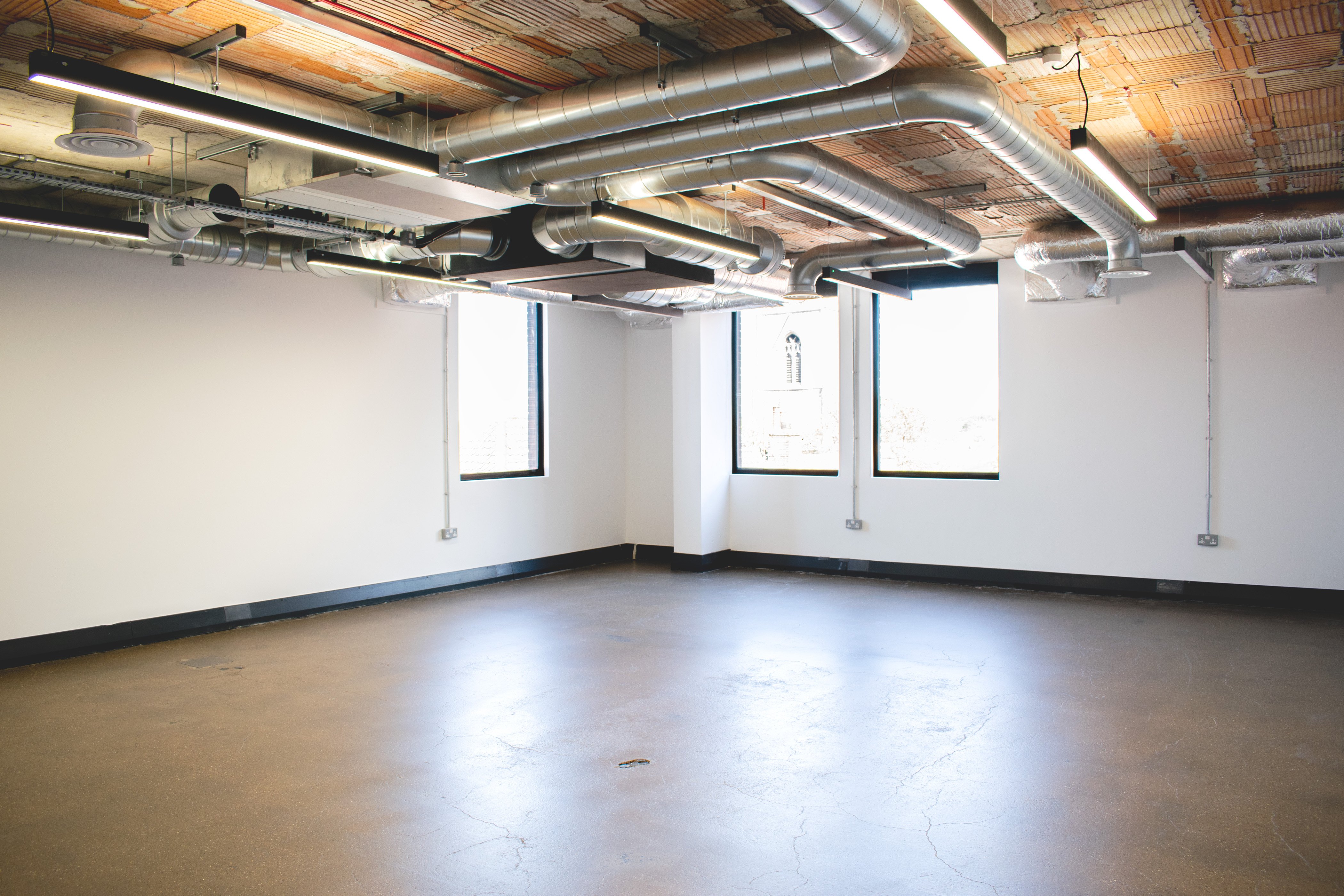 Fuel Studios level 4 Unit 4.5 office to let