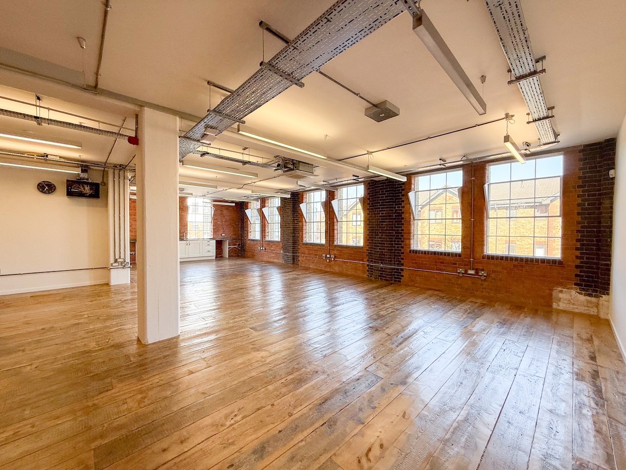 Unit 1.02 Available office unit to rent in Brixton
