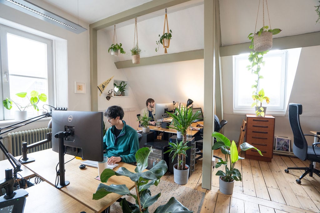 Unit S2 Temple 1852 Vacant office unit to let