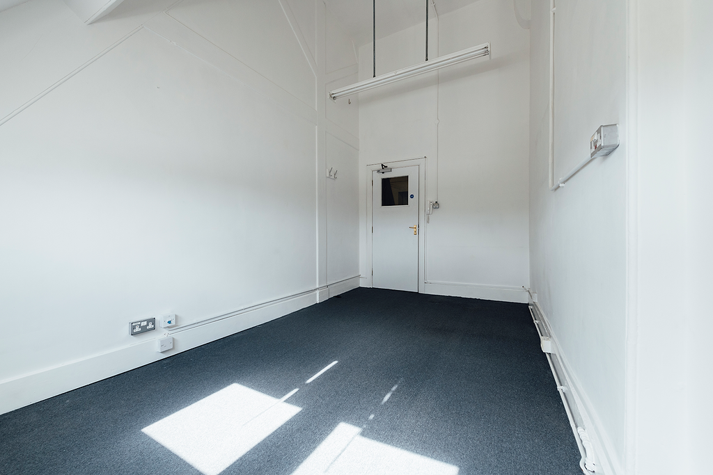 2 person office unit S3 available to rent at TCN's Temple 1852 in Bristol